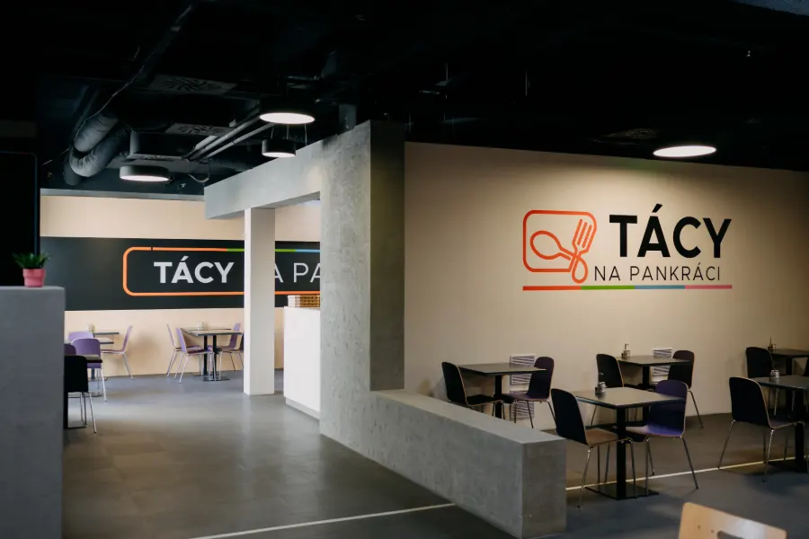 Tácy na Pankráci 2